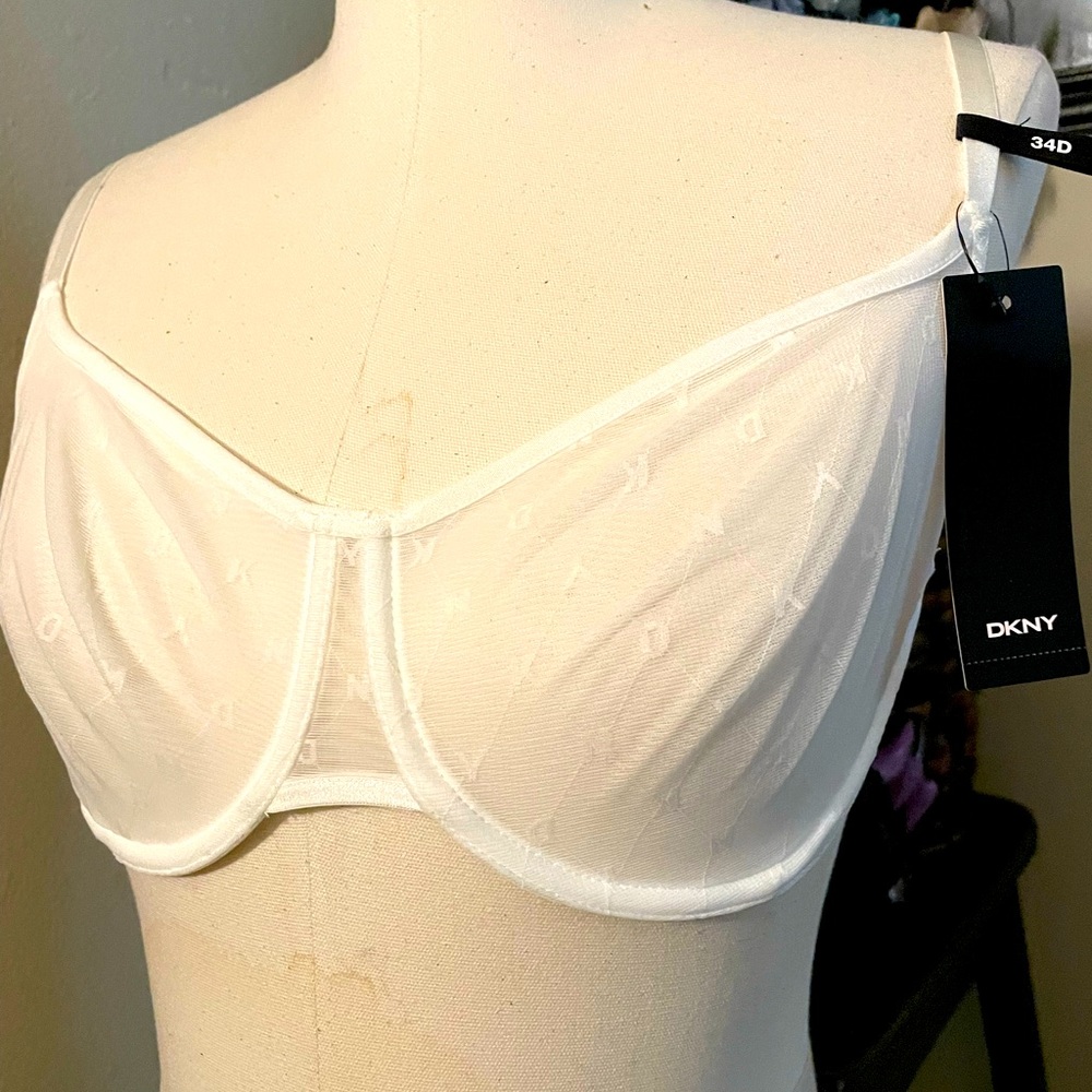 DKNY 34d bra